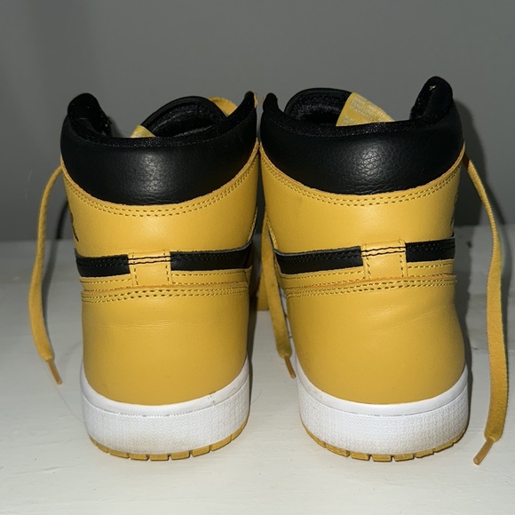 Jordan 1 Mid- Pollen - Picture 2 of 4